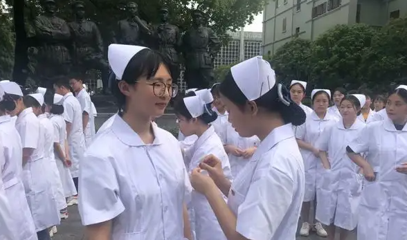 邵阳护理中等专业学校